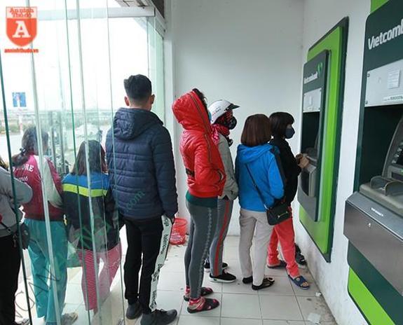 Ảnh Cây ATM ngân hàng Ngoại thương Vietcombank 3-5 TT Kẻ Sặt 1